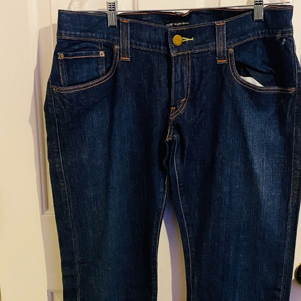 Jeans - Picture 2 of 4